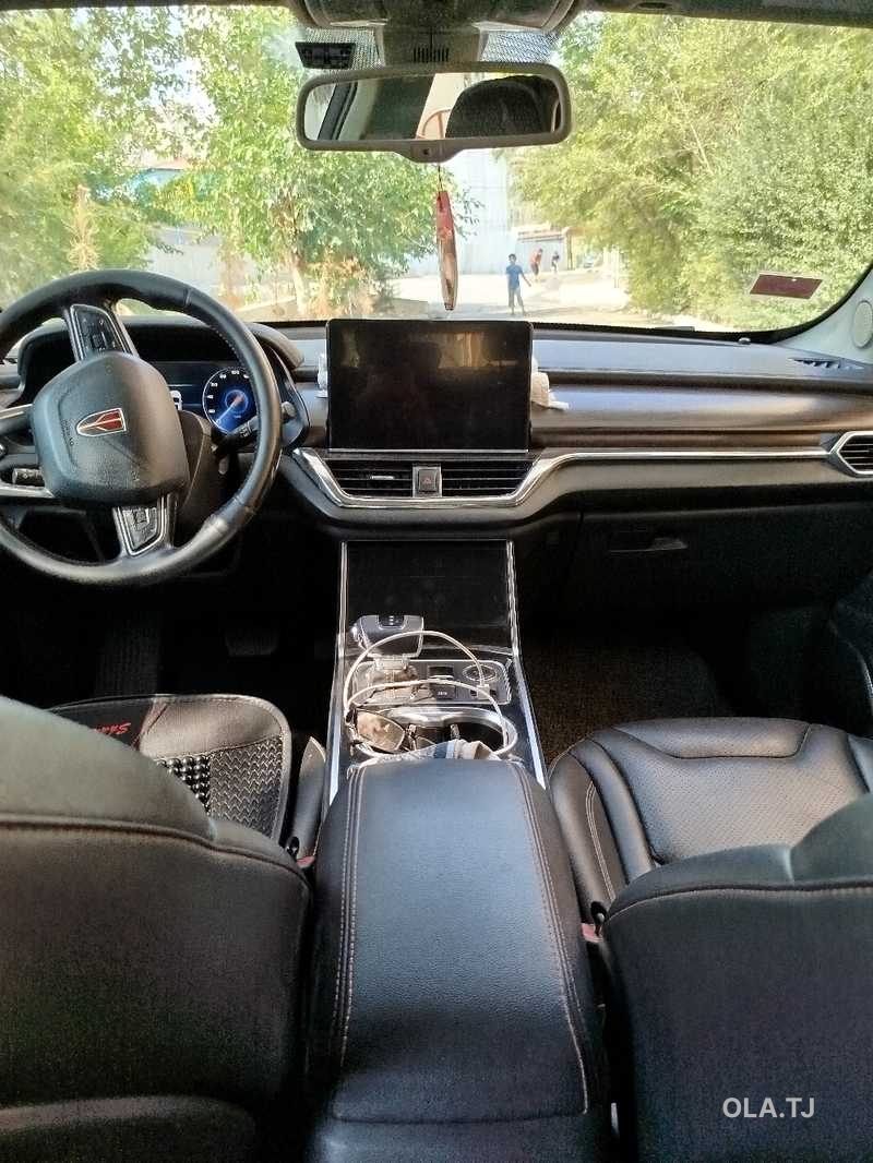 Hongqi E-HS3, 2019