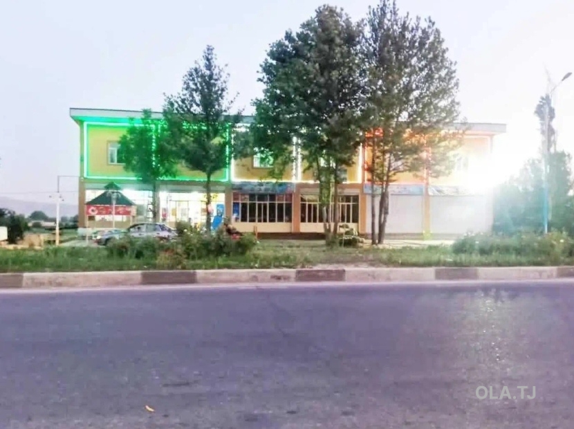 Помещение под свободное назначение, 900м², вдоль главной дороги на против ИТУ