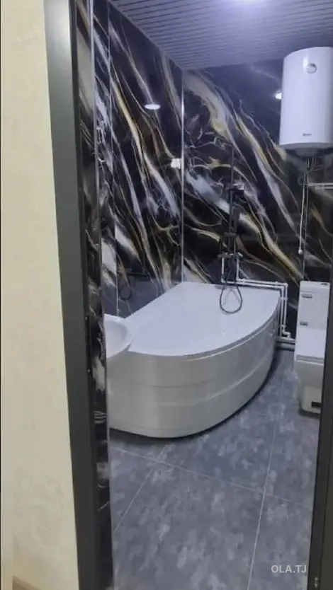 3 комнатная квартира, 2 этаж, 100 м²