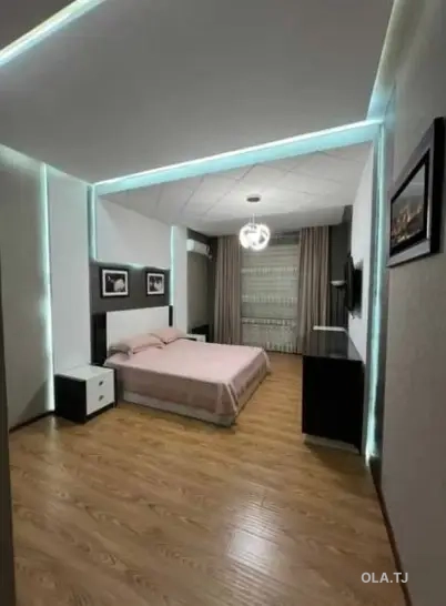 3 комнатная квартира, 2 этаж, 82 м²