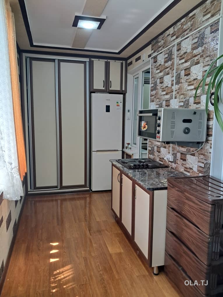 3 комнатная квартира, 3 этаж, 76 м²