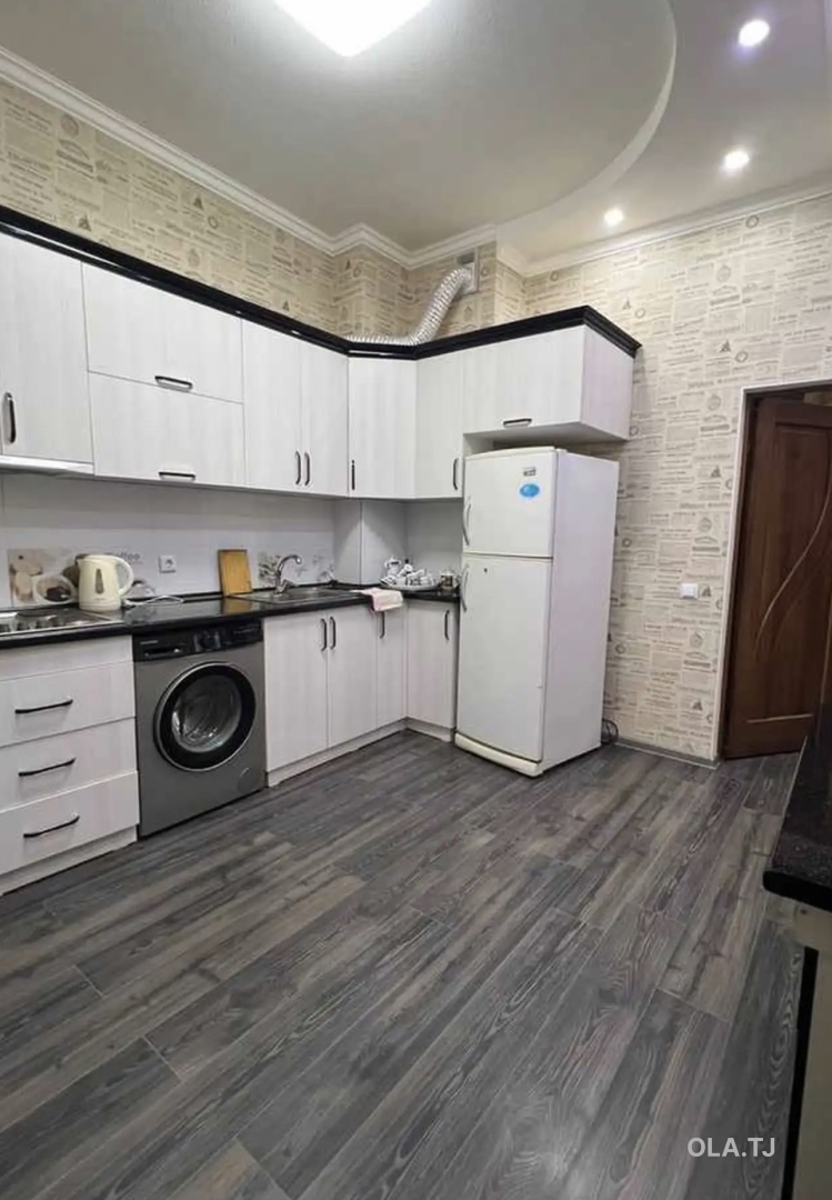 2 комнатная квартира, 10 этаж, 60 м²