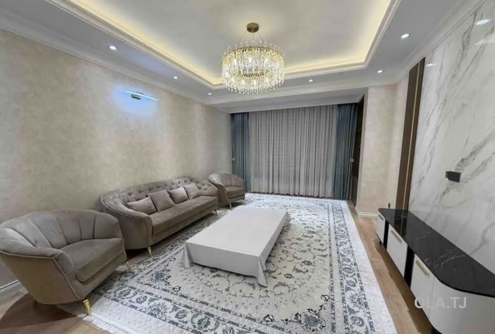 3 комнатная квартира, 5 этаж, 138 м²