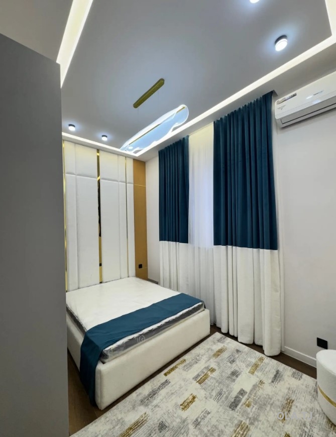 2 комнатная квартира,  этаж, 53 м²