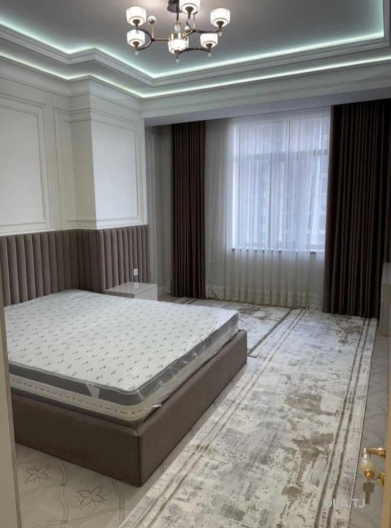 6 комнатная квартира, 5 этаж, 255 м²