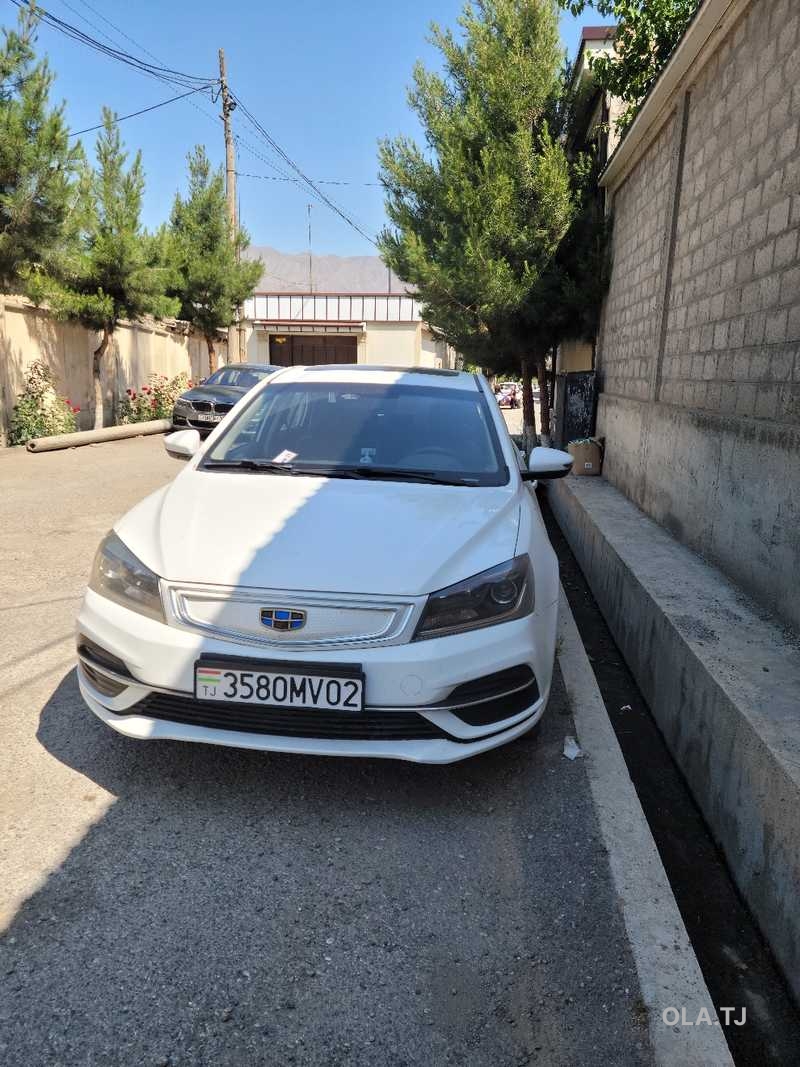 Geely Emgrand,  2020