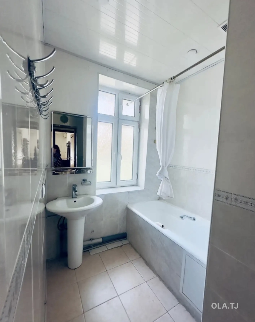 3 комнатная квартира, 3 этаж, 100 м²