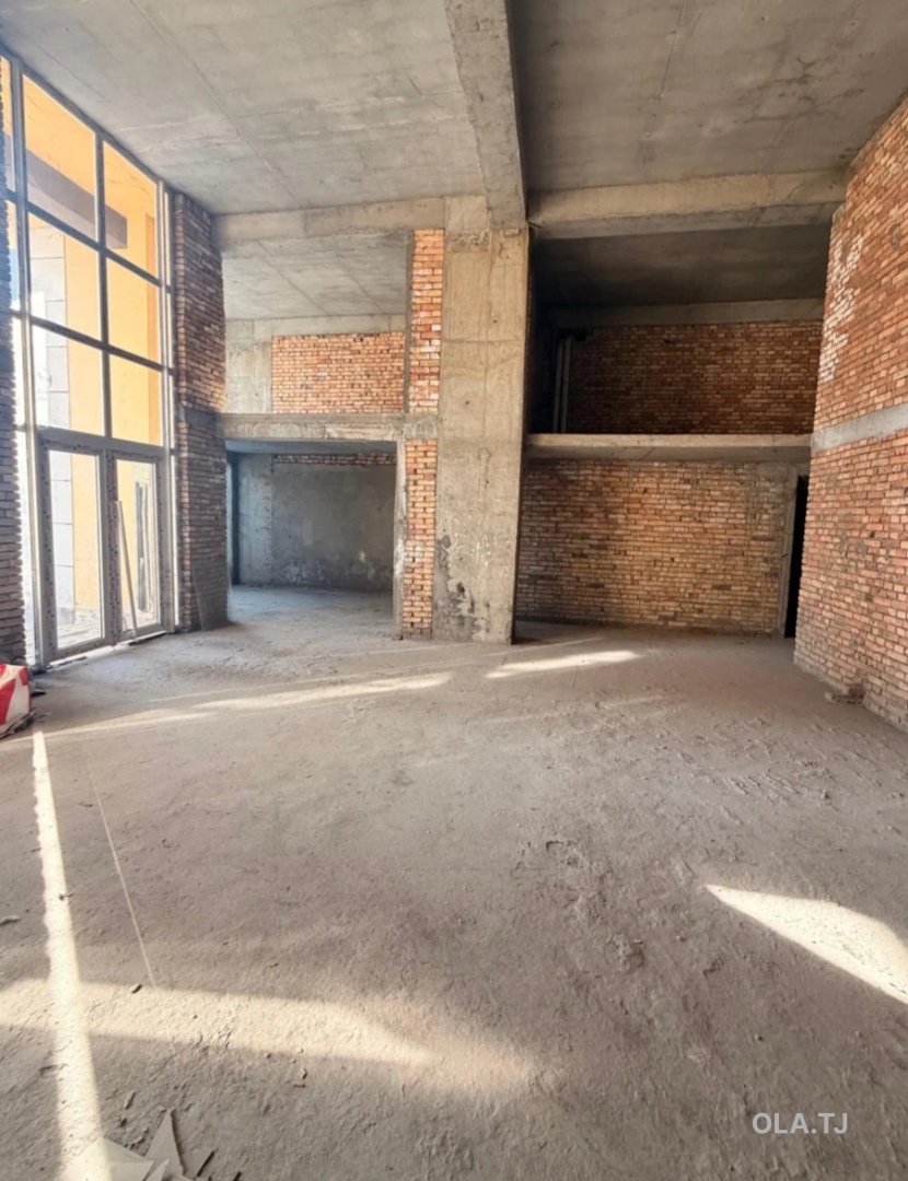 Помещение под свободное назначение, 572м², 112 микрорайон, Газпром