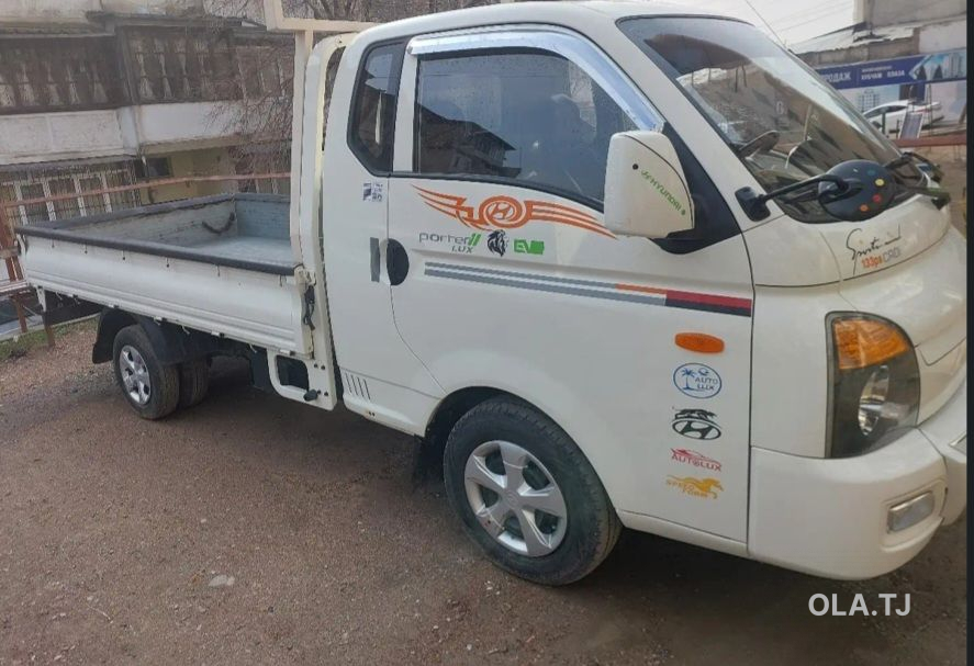 Бортовой автомобиль Hyundai Porter 2,2014