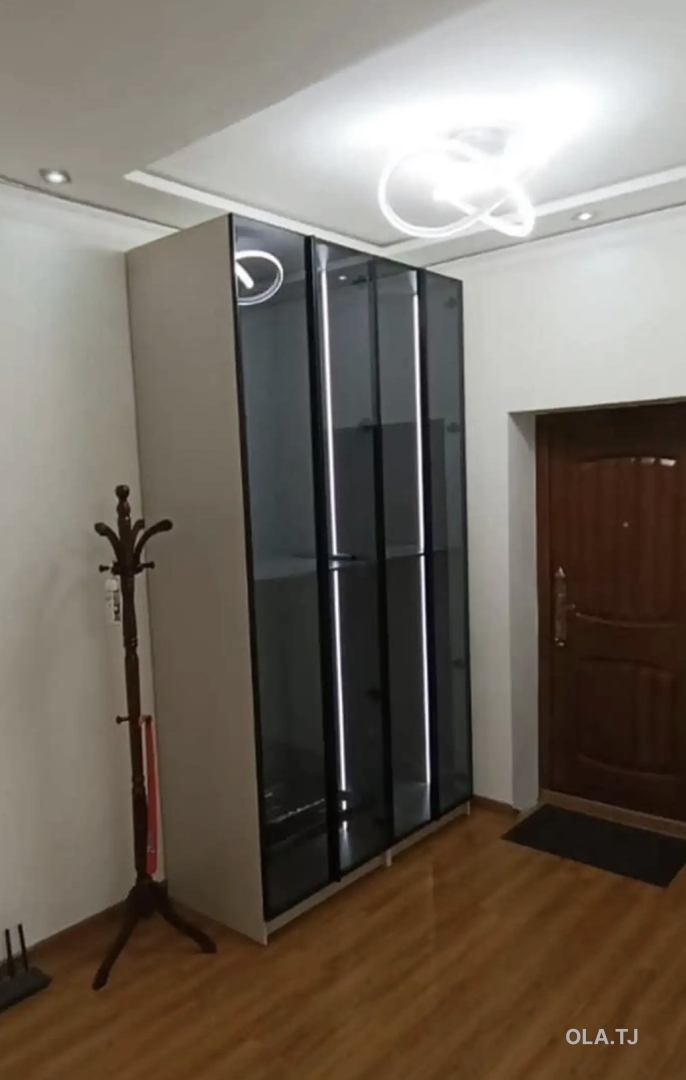 2 комнатная квартира, 8 этаж, 106 м²