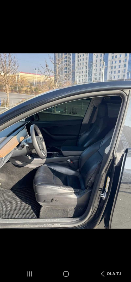 Tesla Model Y,  2020