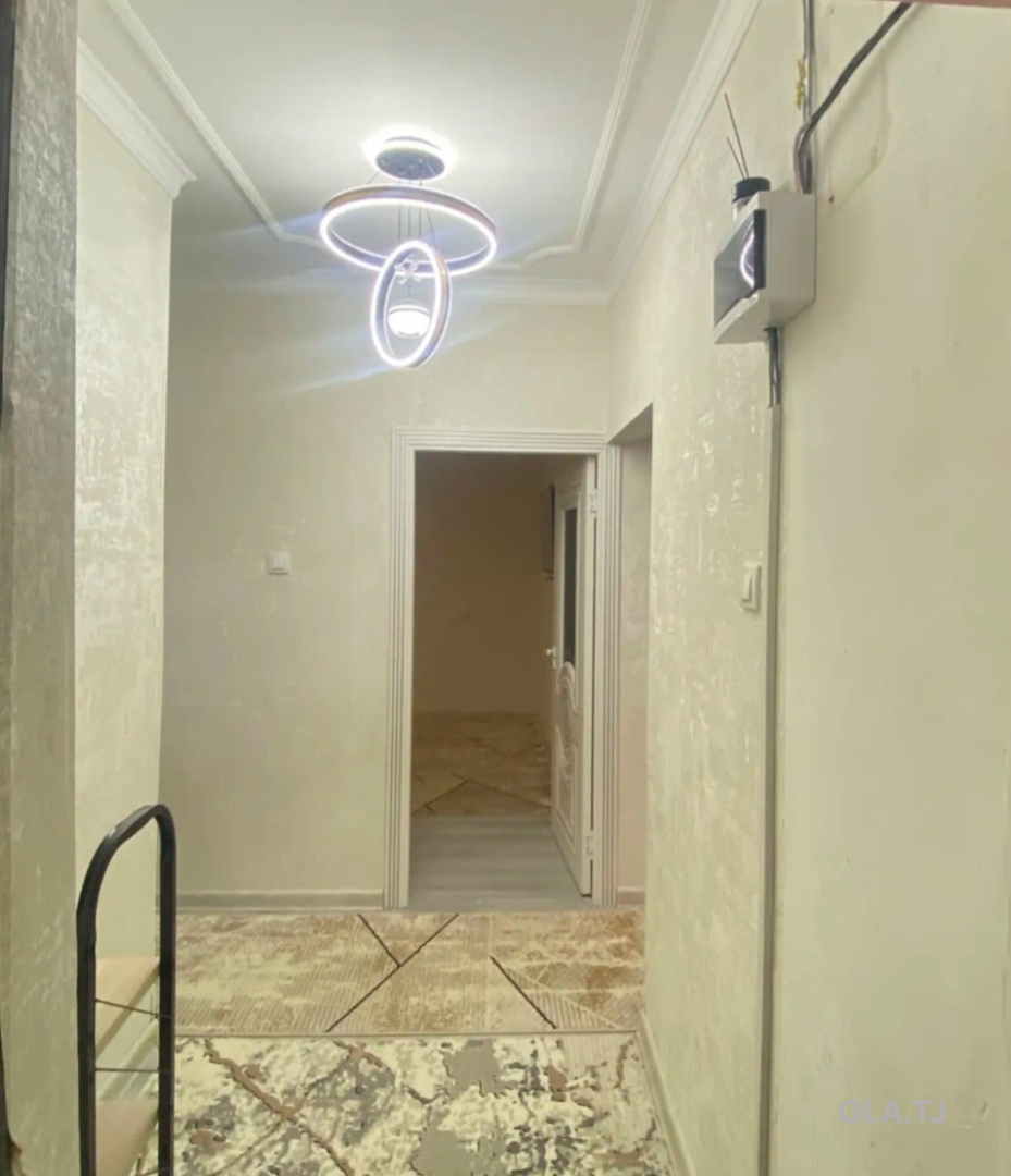 3 комнатная квартира, 3 этаж, 90 м²