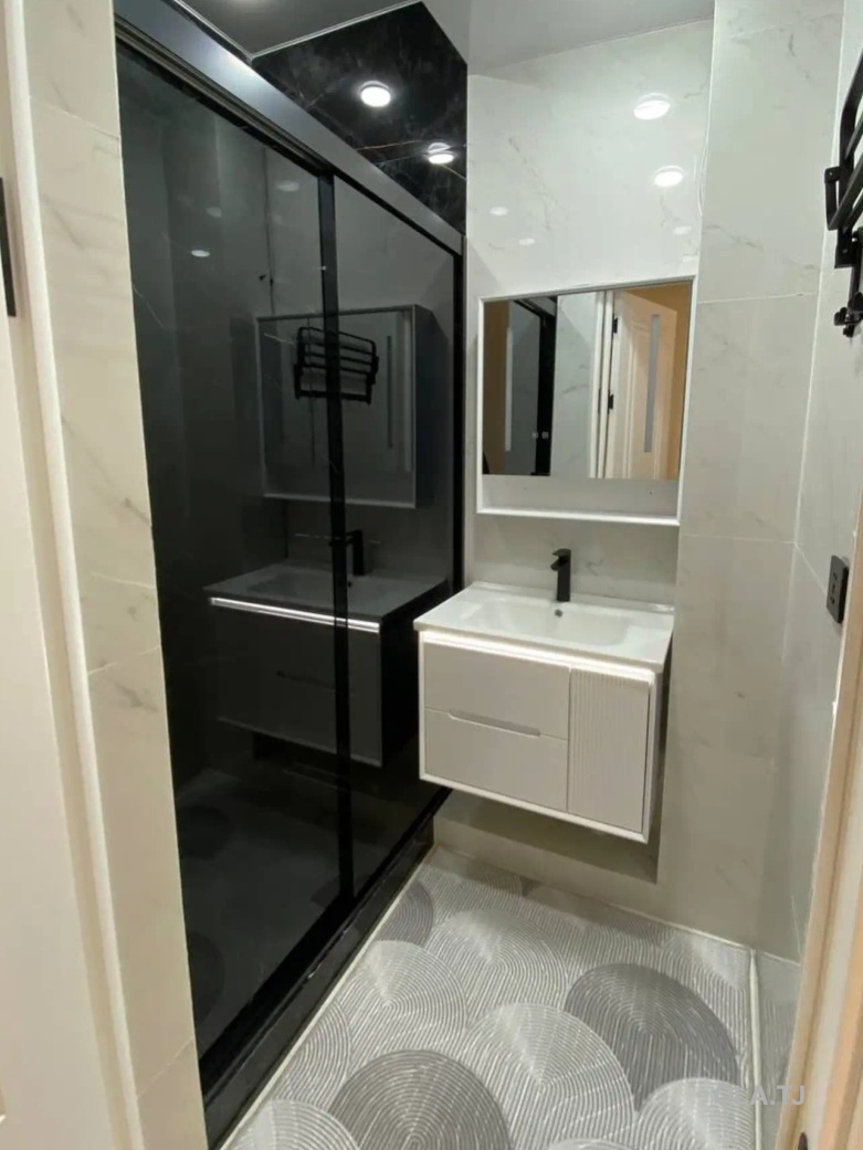 4 комнатная квартира, 10, 125 м²