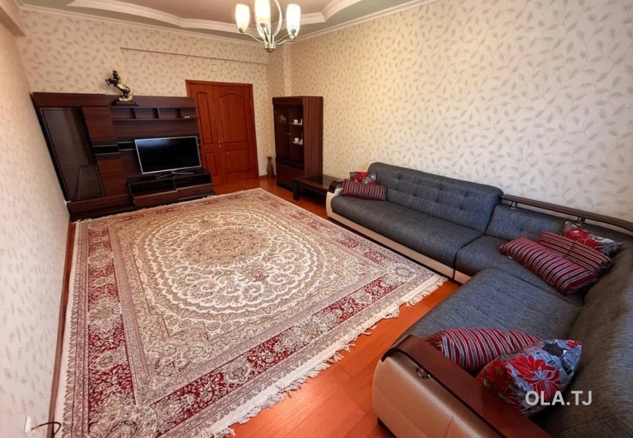 4 комнатная квартира, 7, 161 м²