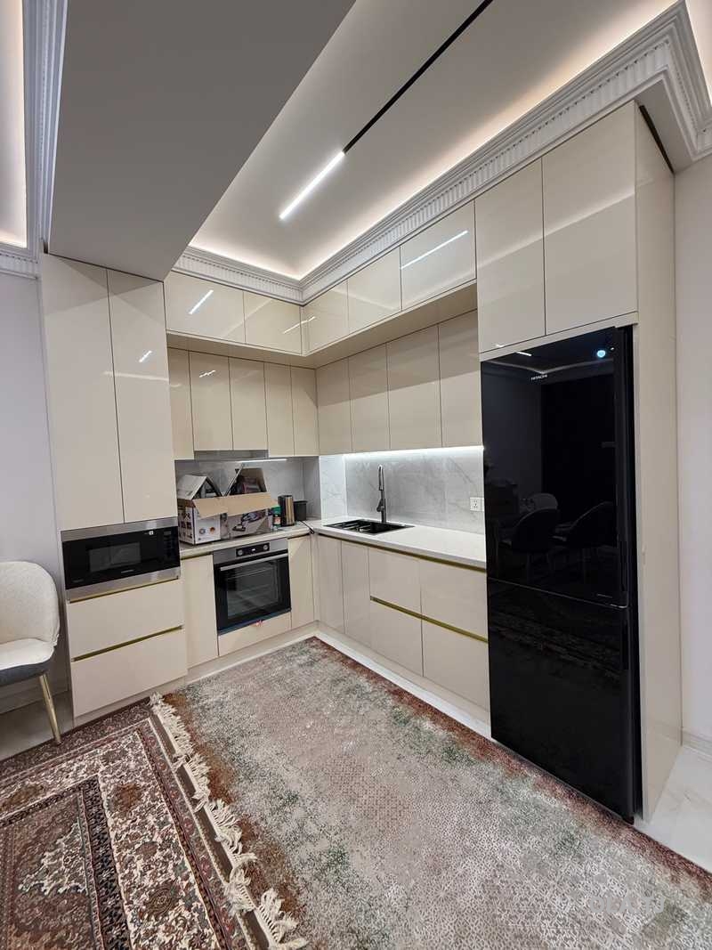 2 комнатная квартира, 9 этаж,