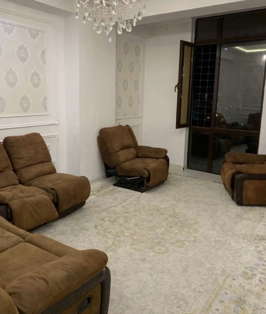 3 комнатная квартира, 9 этаж, 80 м²