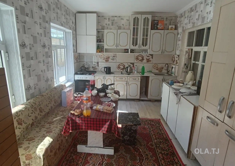 Дом (хавли), 7 комнат, 2 эт