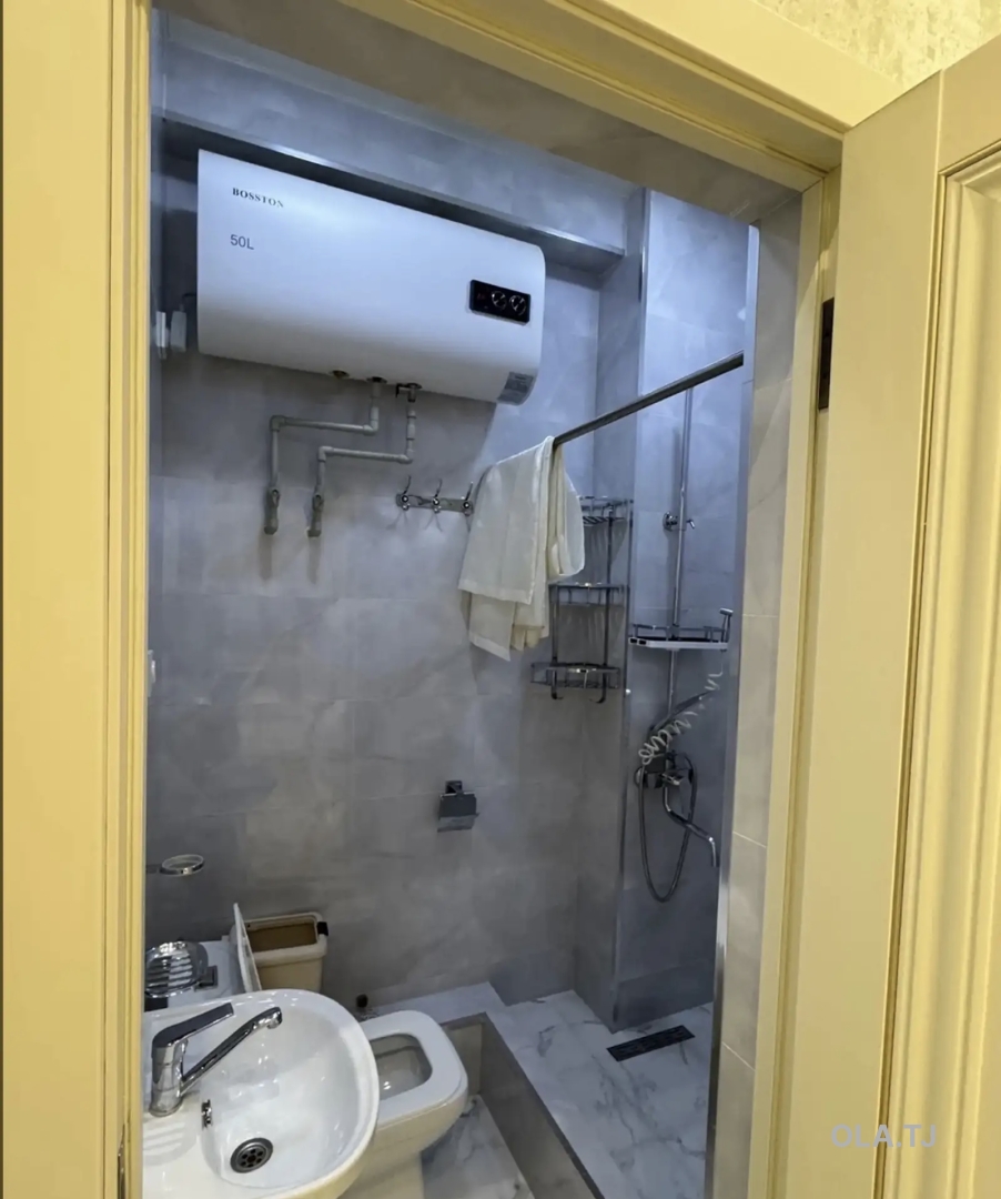 2 комнатная квартира, 10 этаж, 70 м²