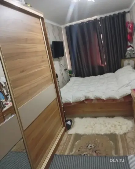 4 комнатная квартира, 4, 54 м²