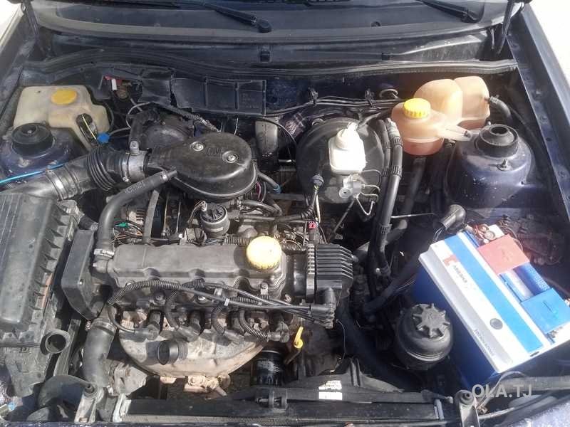 Opel Astra F,  1995