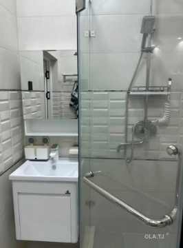 2 комнатная квартира, Цокольный этаж, 74 м²