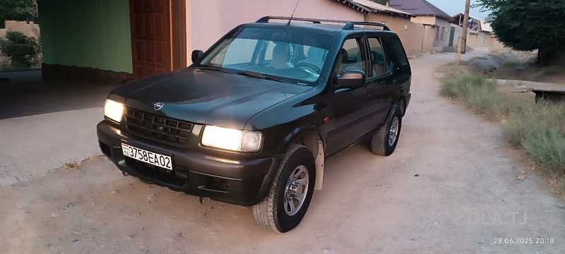 Opel Frontera,  2001