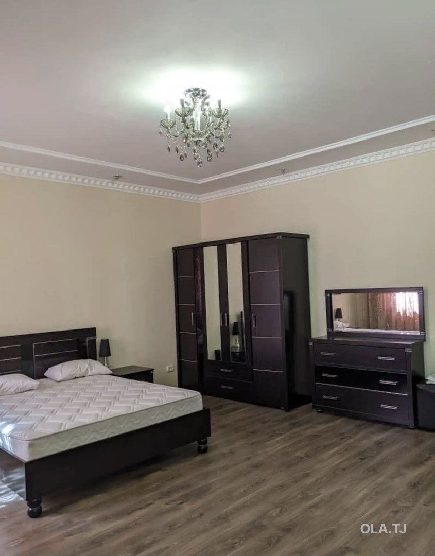 3 комнатная квартира, 9 этаж,
