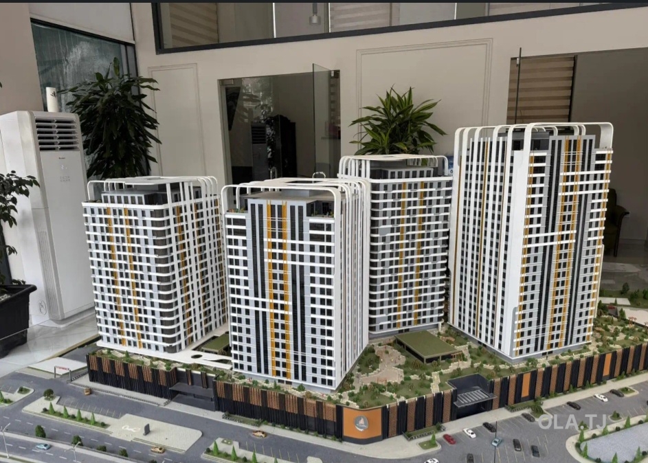 4 комнатная квартира, 14, 152 м²