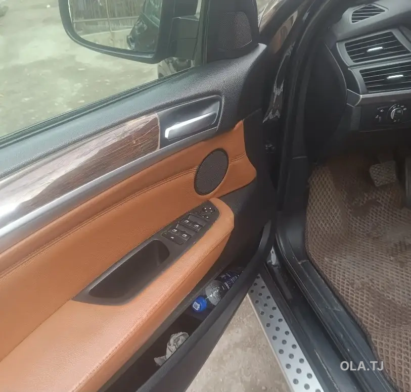 BMW X6,  2009