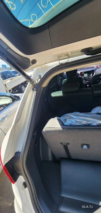 Hyundai Santa Fe,  2016