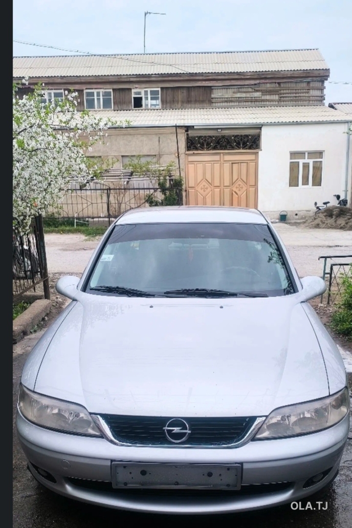 Opel Vectra B,  2000