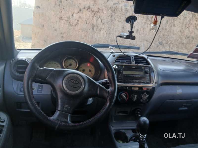 Toyota RAV4,  2003