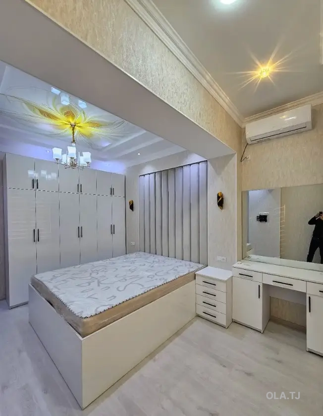 3 комнатная квартира, 2 этаж,