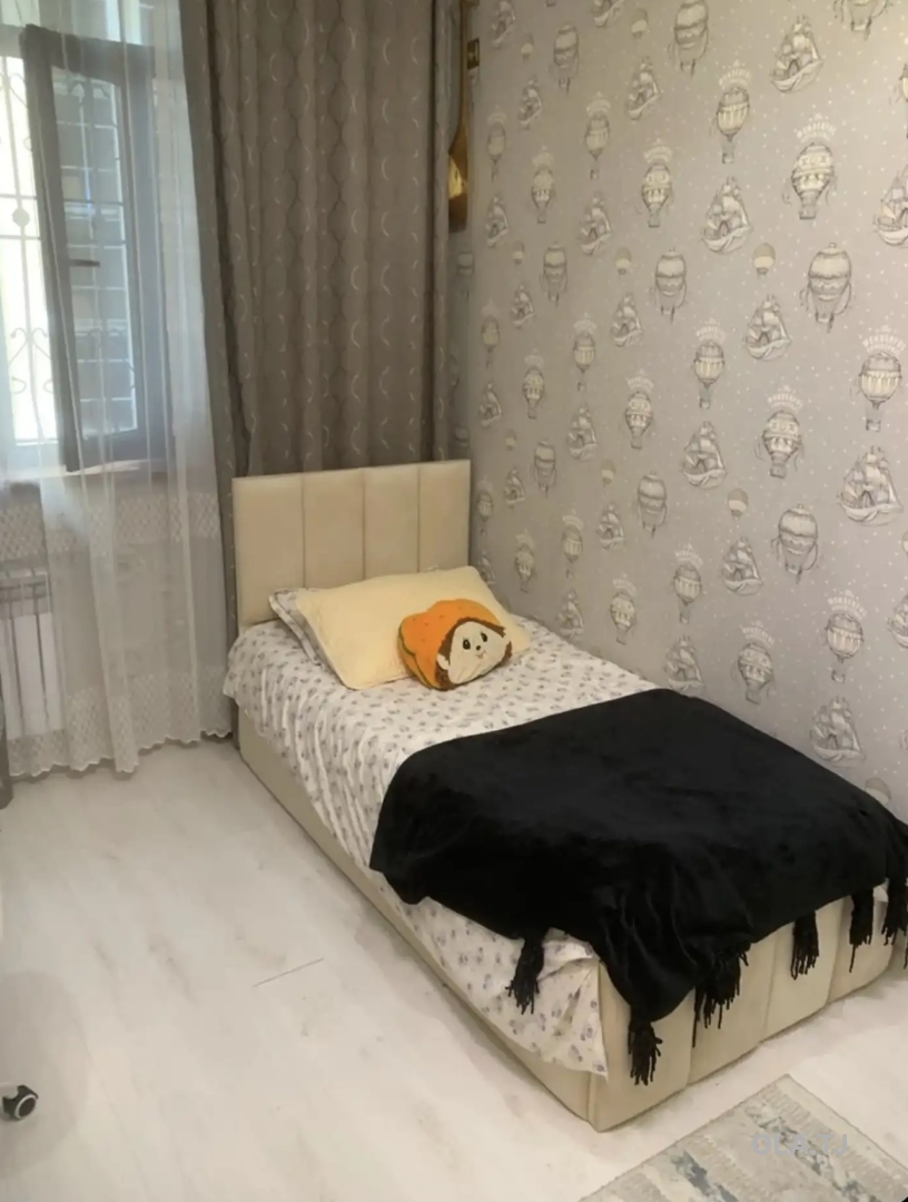 3 комнатная квартира, 6 этаж, 74 м²