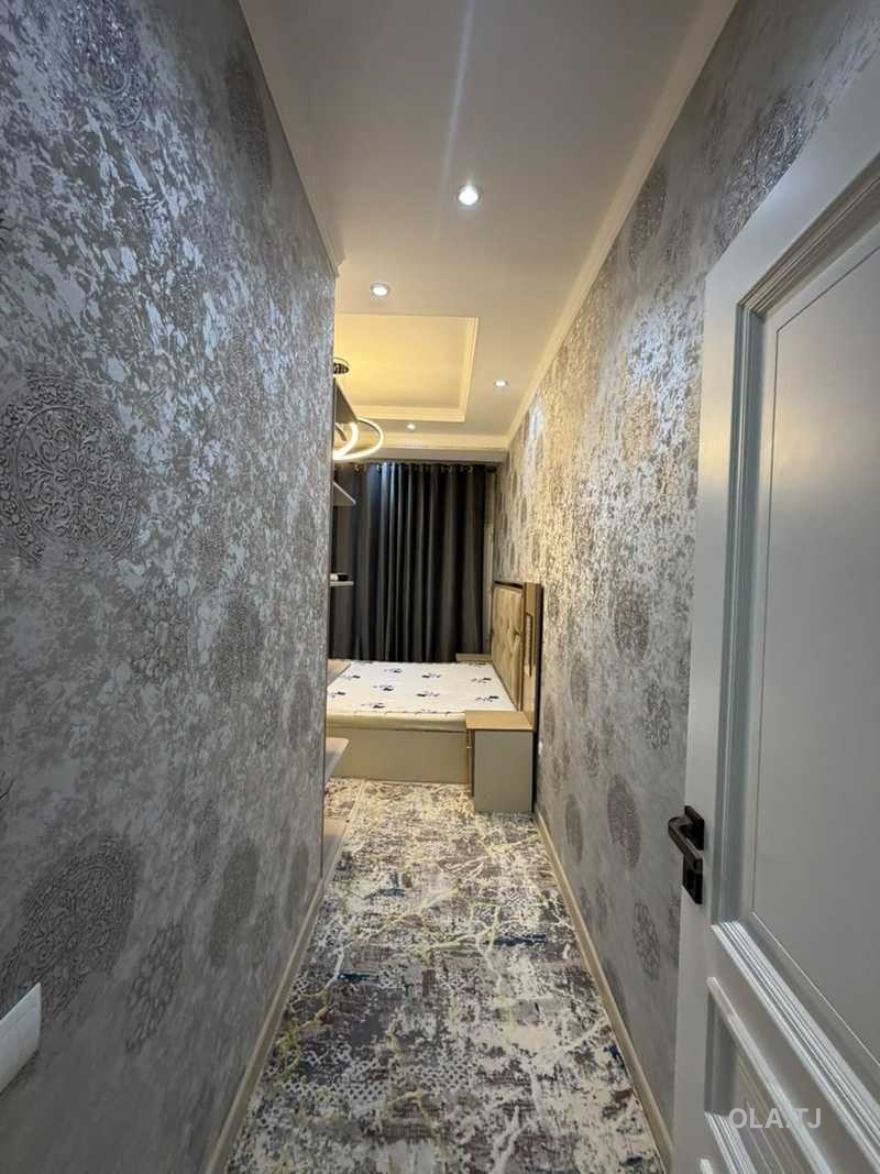 3 комнатная квартира, 6 этаж, 102 м²