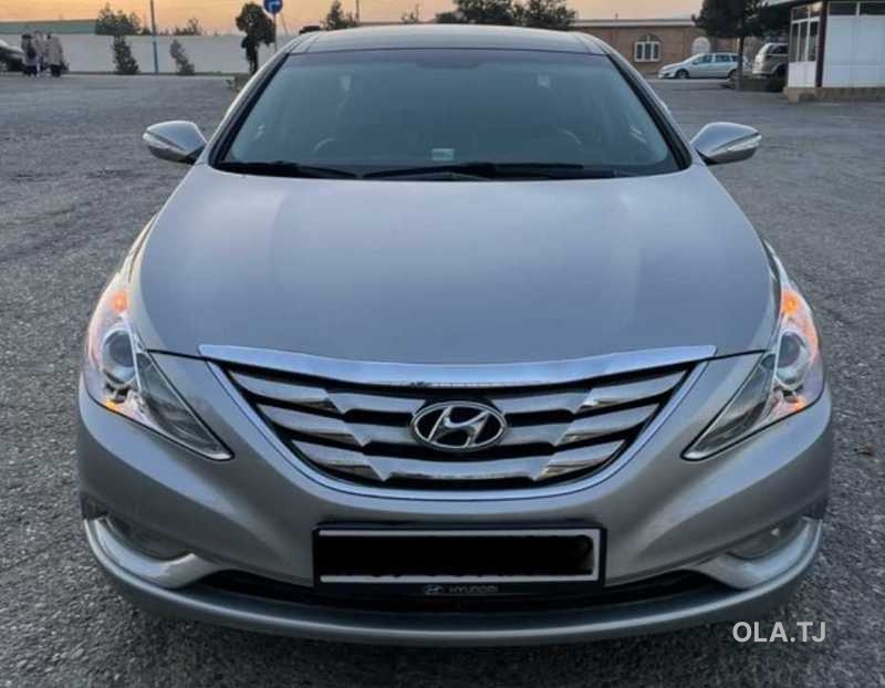 Лобовое стекло от Hyundai Sonata 2011-2014
