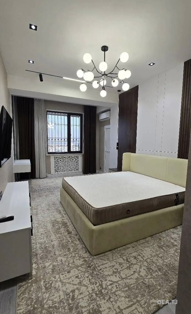 3 комнатная квартира, 16 этаж, 100 м²