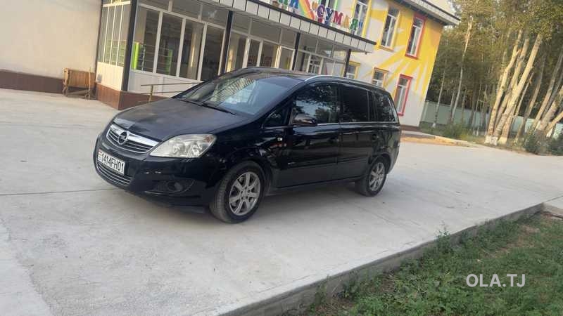 Opel Zafira,  2008