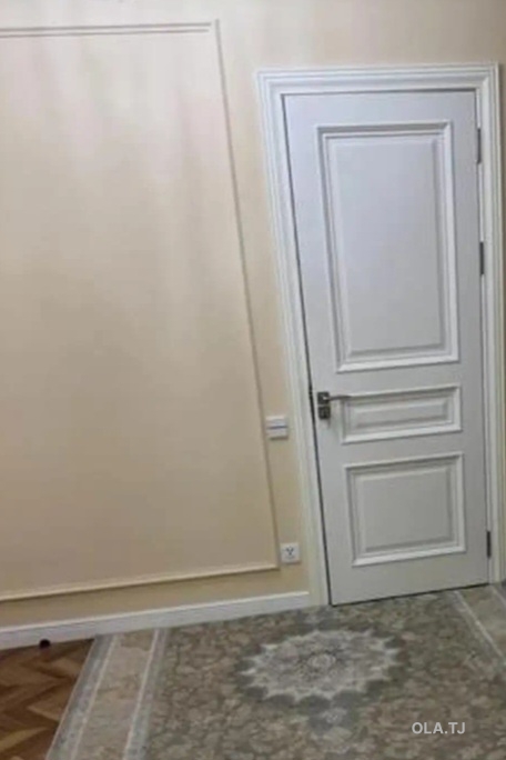 5 комнатная квартира, 4 этаж, 220 м²