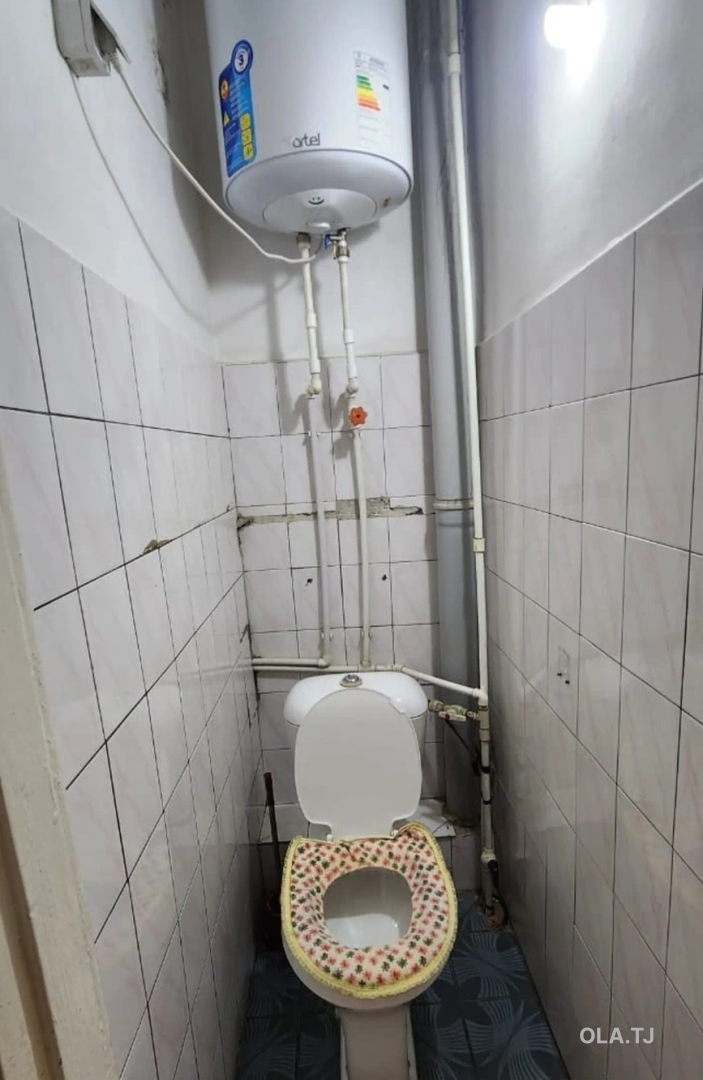 Комната в 3 комнатной квартире, 2/,