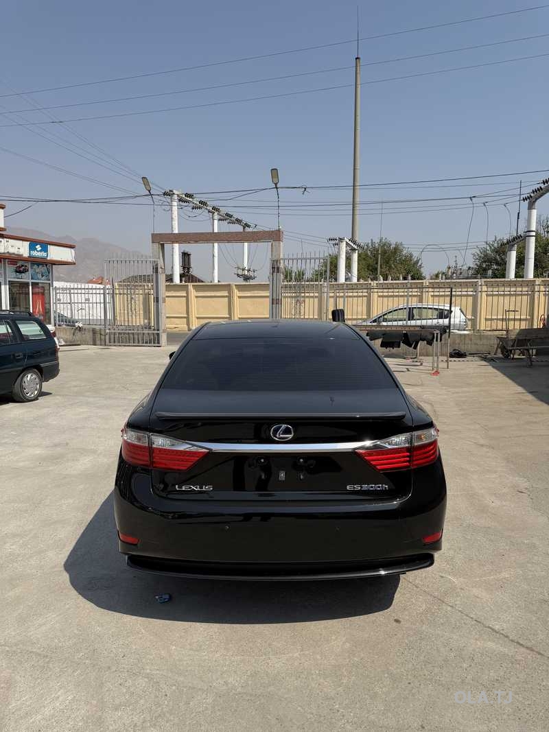 Lexus ES,  2014