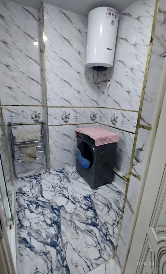 3 комнатная квартира, 6 этаж,