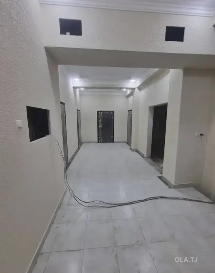 2 комнатная квартира, Цокольный этаж, 64 м²