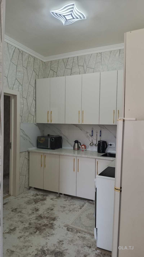 3 комнатная квартира, 3 этаж, 70 м²