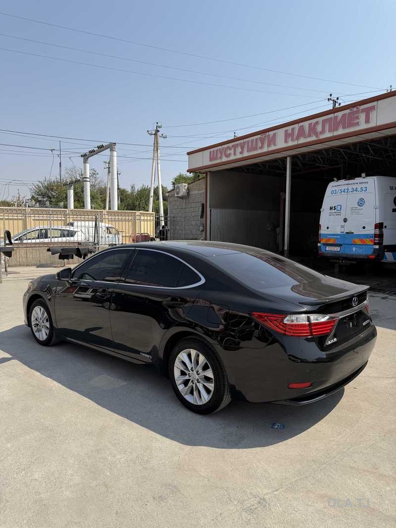 Lexus ES,  2014