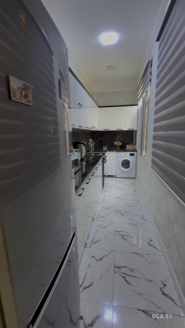 3 комнатная квартира, 11 этаж, 80 м²