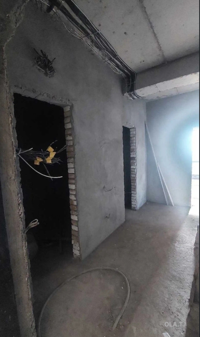3 комнатная квартира, 14 этаж, 101 м²