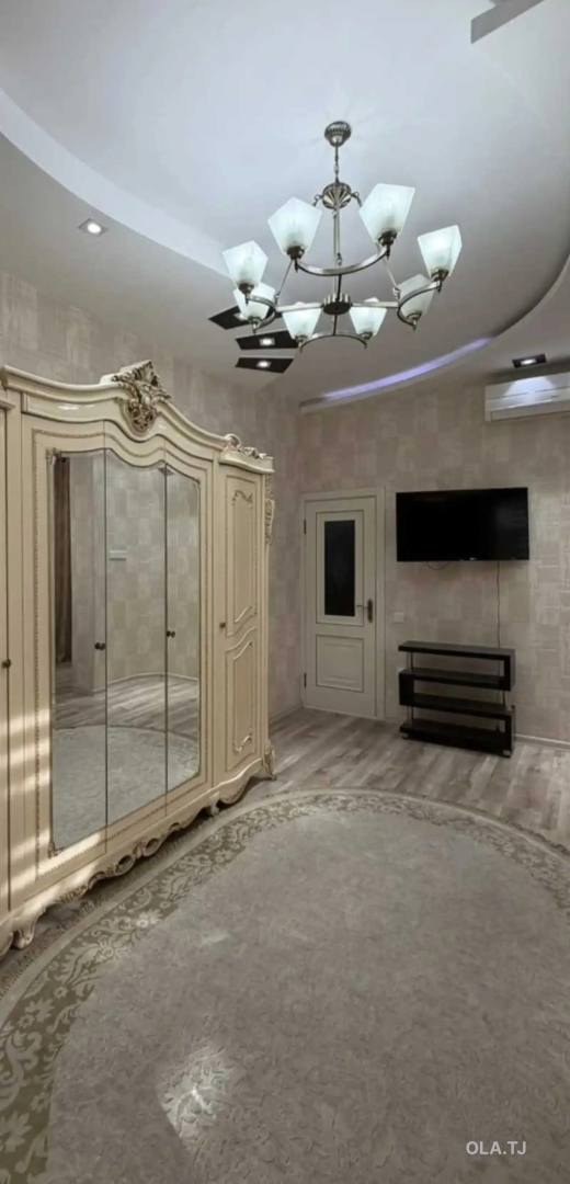 3 комнатная квартира, 8 этаж, 110 м²