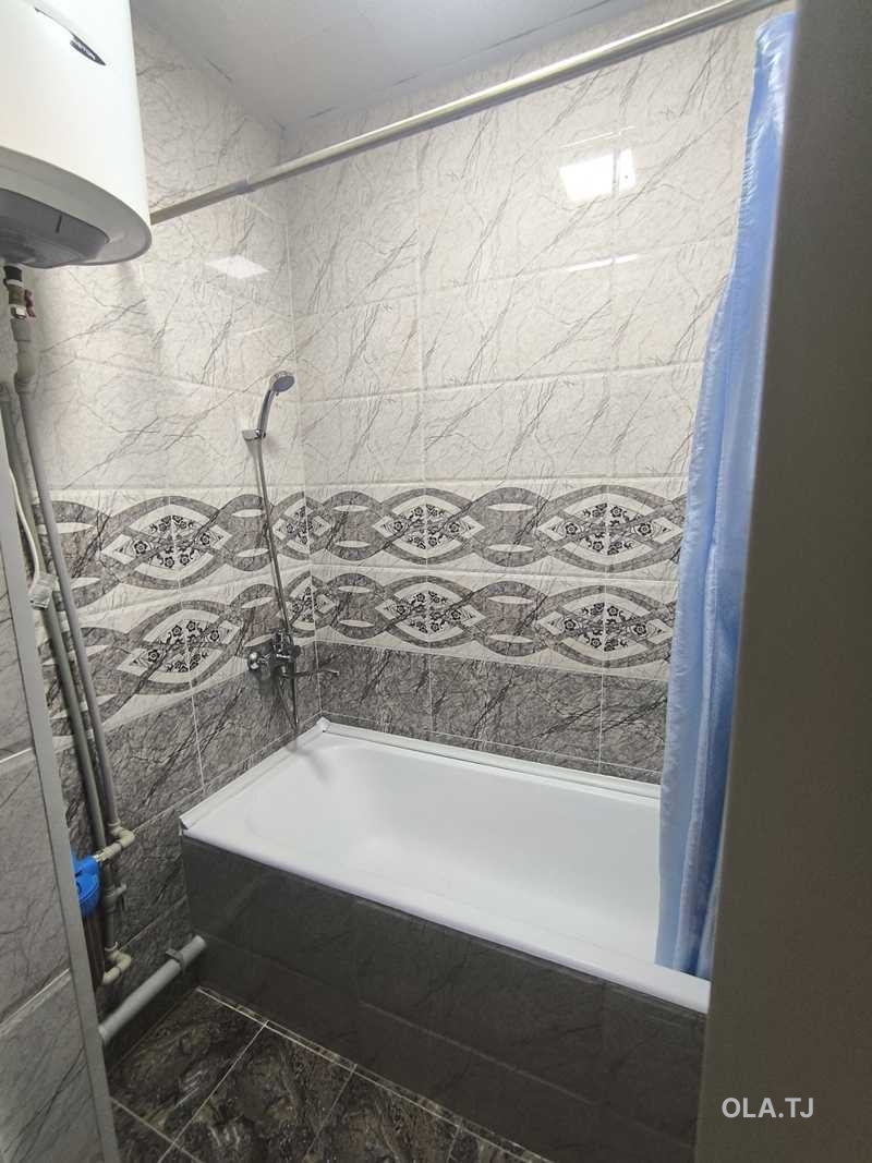 2 комнатная квартира, 13 этаж, 80 м²