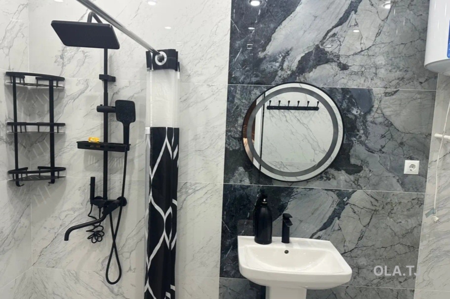 3 комнатная квартира, 2 этаж, 90 м²
